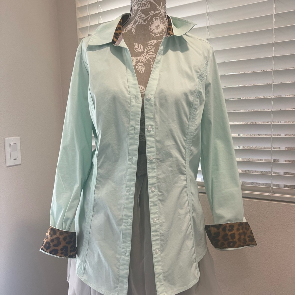 Express Mint Shirt with Leopard Details